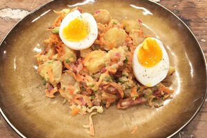 Lauwwarme aardappelsalade