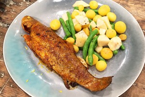 Spicy gepaneerde forel