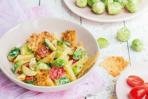 Minikooltjespasta (pasta met spruitjes en Parmezaanse kaas)