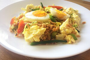 Bloemkoolsalade met pittige kerriemayonaise