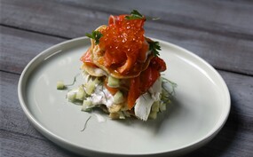 Blini’s met gemarineerde/gelakte zalm