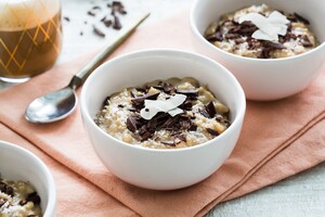 Makkelijke rijstpuddinkjes met kokos en koffie