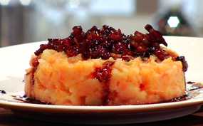 Hutspot met gekaramelliseerde spekjes