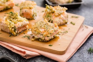 Zalmfilet met notenkruim