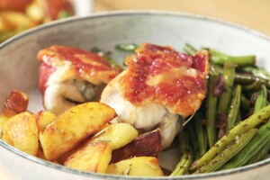 Kip met coppa di parma en aardappelen