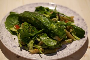 Zalm met spinaziepesto uit de oven