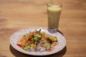 Ananas-garnalenwok