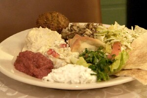 Libanese falafel met tahinisaus