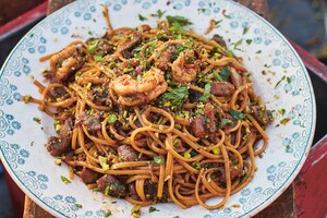 linguine met garnalen & tonijn