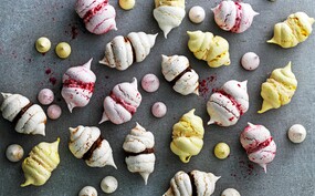 Vegan meringues