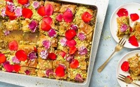 Baklava met pistache en rozensiroop