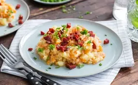 Spaanse hutspot met chorizo en paprikapoeder