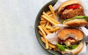 Nationale week zonder vlees Portobello-burgers met gesmolten kaas