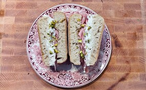 ciabatta broodje met burrata