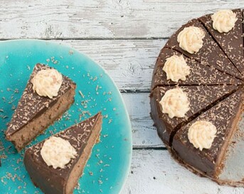 Luxe salted caramel chocolate cheesecake