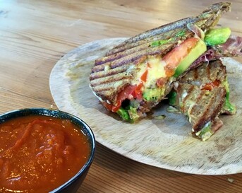 Crunchy tosti met avocado