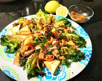 Zoete aardappelsalade met pita