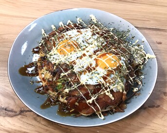 Okonomiyaki Hiroshima style