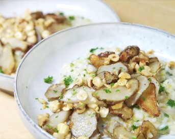 Winterse risotto met knapperige aardpeer