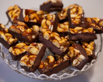 Cashew-karamels
