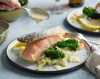 Dragon-pastinaakpuree met zalm uit de oven