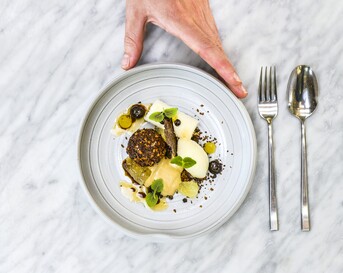 Restaurant Tilburg: De Houtloods