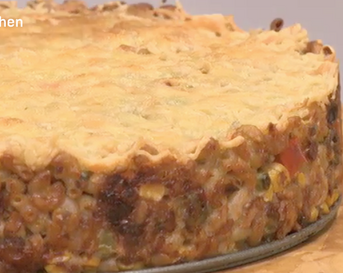 Macaronitaart met tonijn
