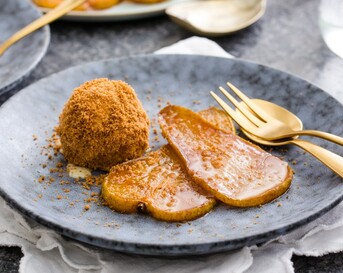 gebakken peren met speculaasijs