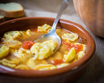 Tortellini in brodo