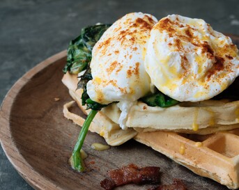 baconwafels met truffelei