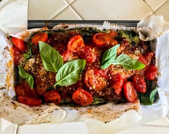 Italiaans gehaktbrood met tomaat en mozarella