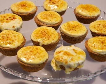 creme brulee met rabarber