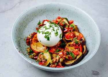 vegetarisch stoofpotje met burrata