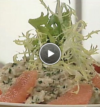 Artisjokbodem met krab en grapefruit