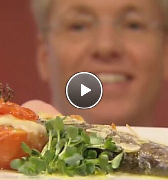 Gevulde tomaten en forel met amandelen
