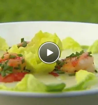 Kropslasoep met gebakken gamba’s en tomatenbrood