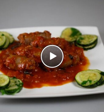 Salsiccie al  sugo en Zucchine Fritte