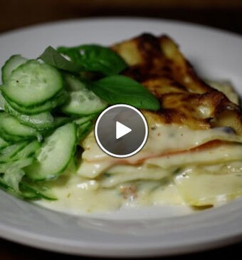 Groentelasagne met snelle komkommersalade