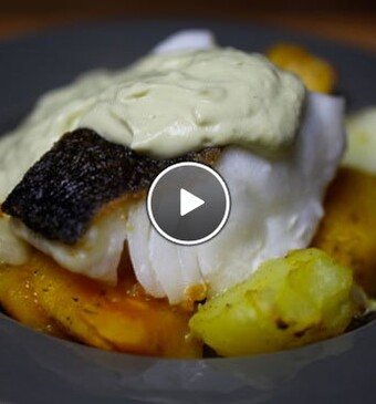 Kabeljauw met pompoen en aardappel uit de oven