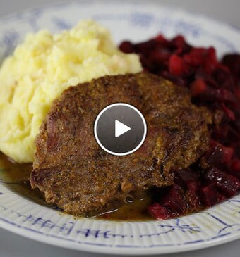 Aardappelpuree en rode bietjes met appel