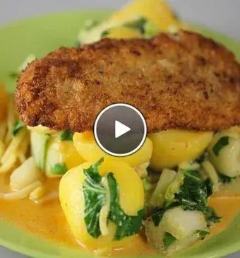 Exotische schnitzel met aardappelcurry
