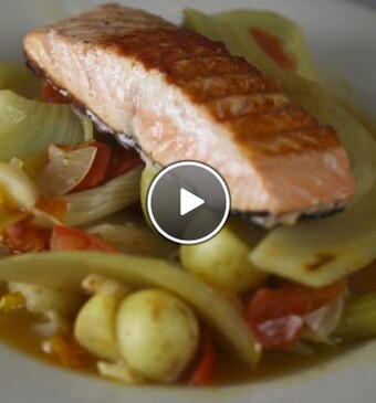 Venkel stoofschotel met gegrilde zalm