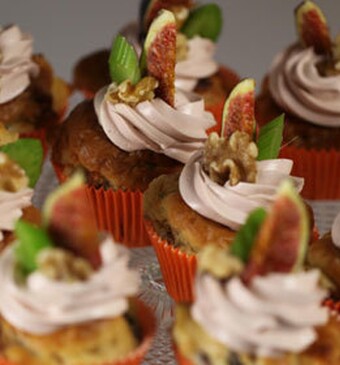 Blauwe kaascupcake met portcrème