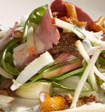 Winterse witlofsalade