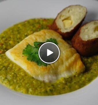 Heilbot met maïspuree en gevulde cassave