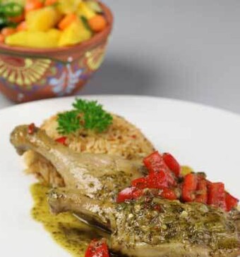 Eend met gebakken rijst en mangosalsa