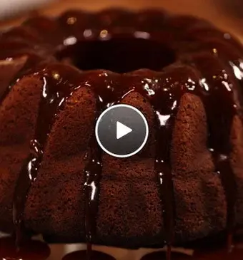 Sticky toffee cake