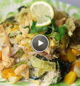 Kipcurry en kokosrijst met savooiekool