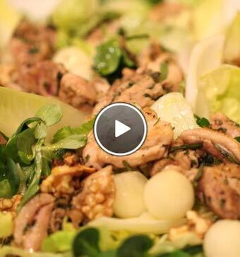 Maaltijdsalade gegrilde kip met Provençaalse kruiden