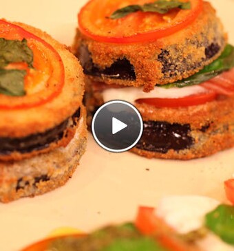 Torre di Melenzane (toren van aubergine) & Salade Caprese con pesto (tomaten mozzarella met pesto)